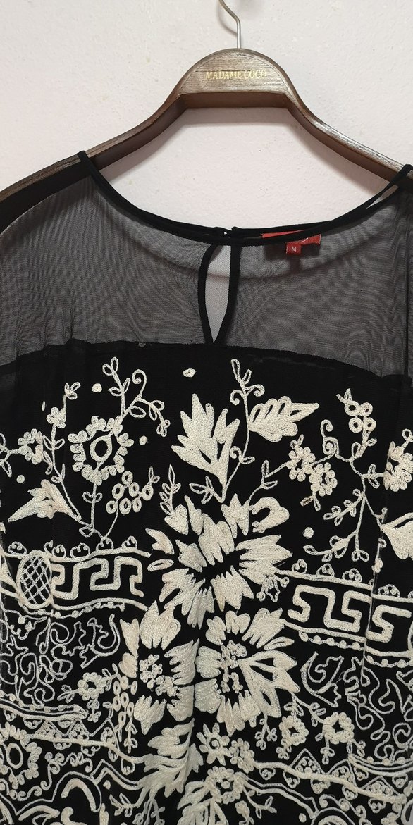 Dantel Detaylı Siyah otantik bluz - Görsel 3