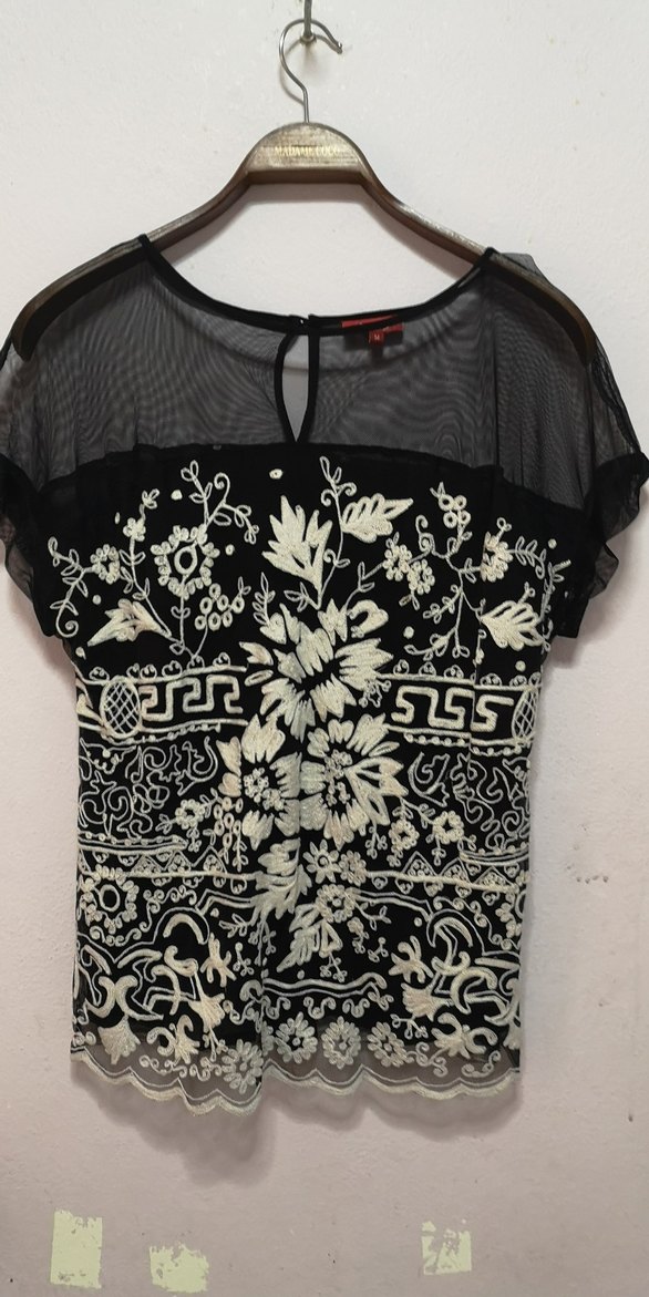 Dantel Detaylı Siyah otantik bluz - Görsel 2