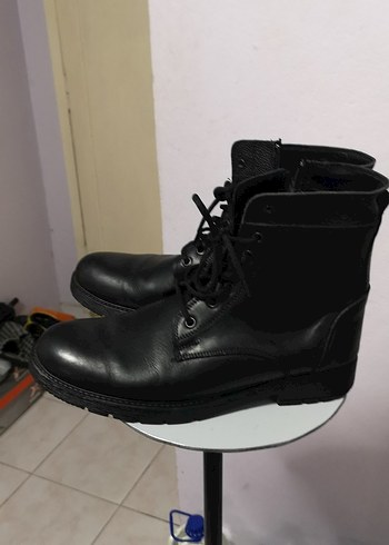 Siyah Erkek Bot - Görsel 5