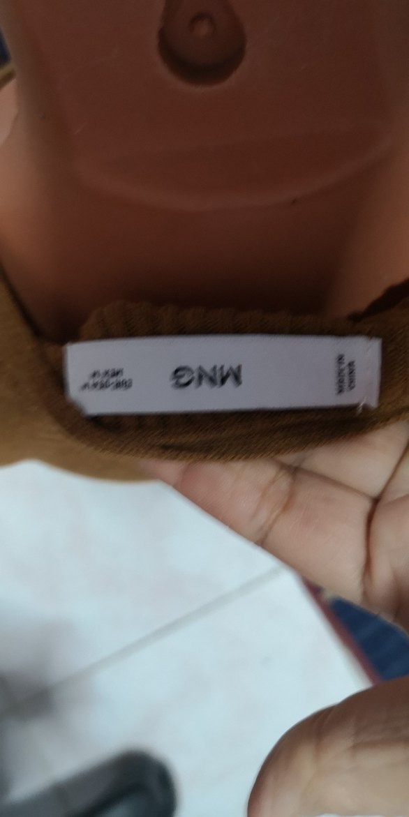 Mango Kahverengi V Yaka Kemerli Triko Elbise - Görsel 5