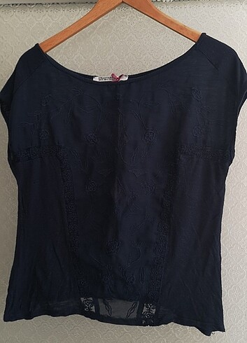 Stradivarius bluz