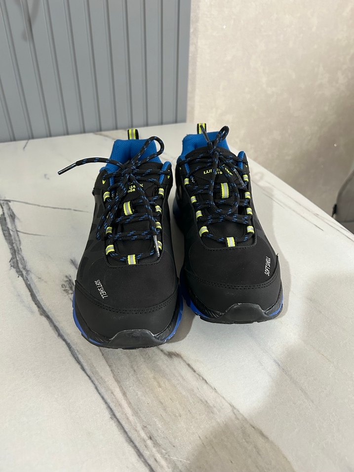 Lumberjack Outdoor Bot - Görsel 3