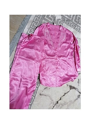 Diğer Saten pijama takımı