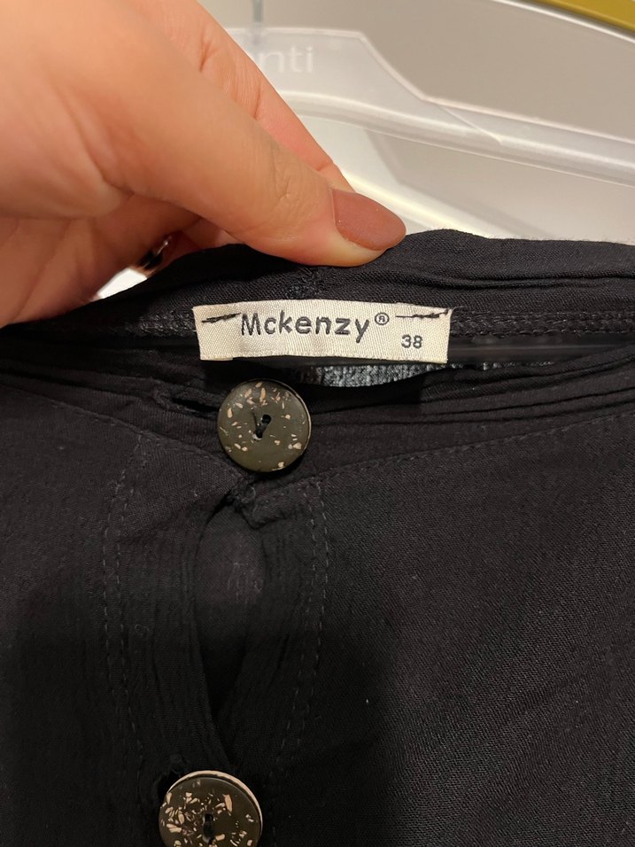 Düğmeli Siyah Midi Etek - Görsel 2