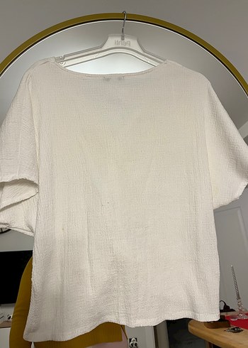 Beyaz V Yakalı Kadın Bluz - Görsel 4