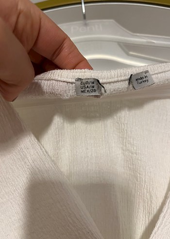 Beyaz V Yakalı Kadın Bluz - Görsel 2