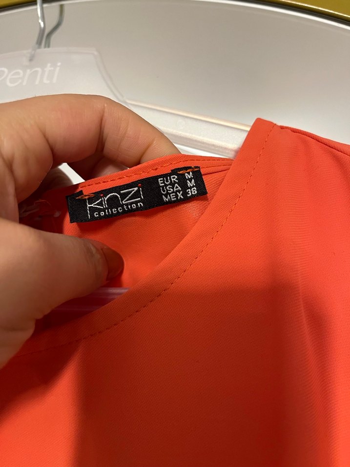 Turuncu/ nar çiçeği Dökümlü Kolsuz Bluz - Görsel 2