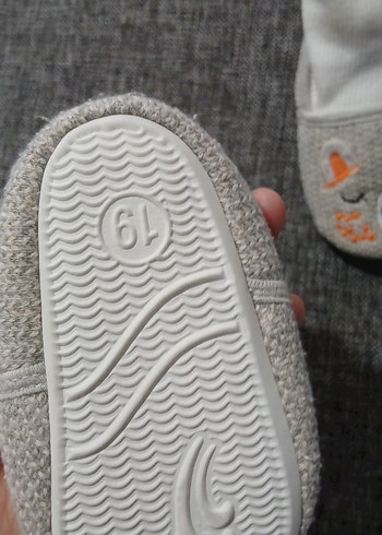 Gri Nakışlı Erkek Bebek Triko Patik - Görsel 2