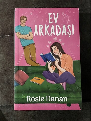 Ev arkadaşı Rosie Danan