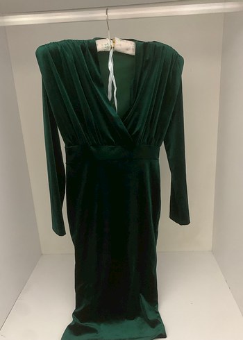 Uzun Kollu Drapeli Yeşil Kadın Elbise - Görsel 3