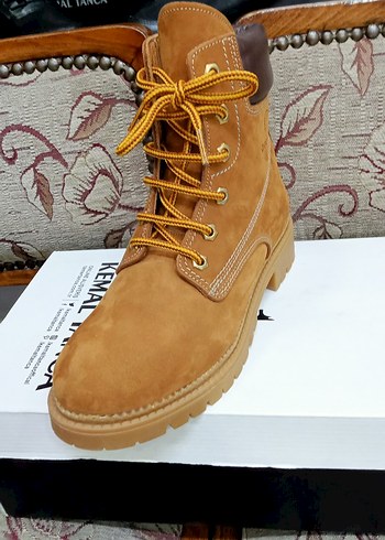 ORİJİNAL URUN CASTLE BLACK MARKA SIFIR BOT - Görsel 4