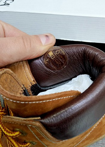 ORİJİNAL URUN CASTLE BLACK MARKA SIFIR BOT - Görsel 5