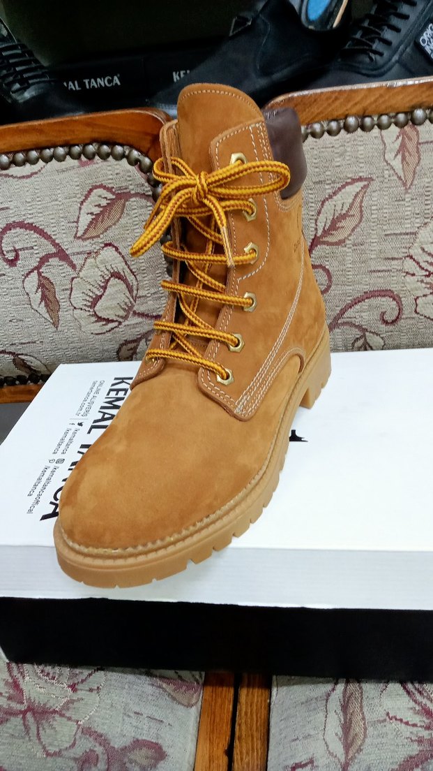 ORİJİNAL URUN CASTLE BLACK MARKA SIFIR BOT - Görsel 4