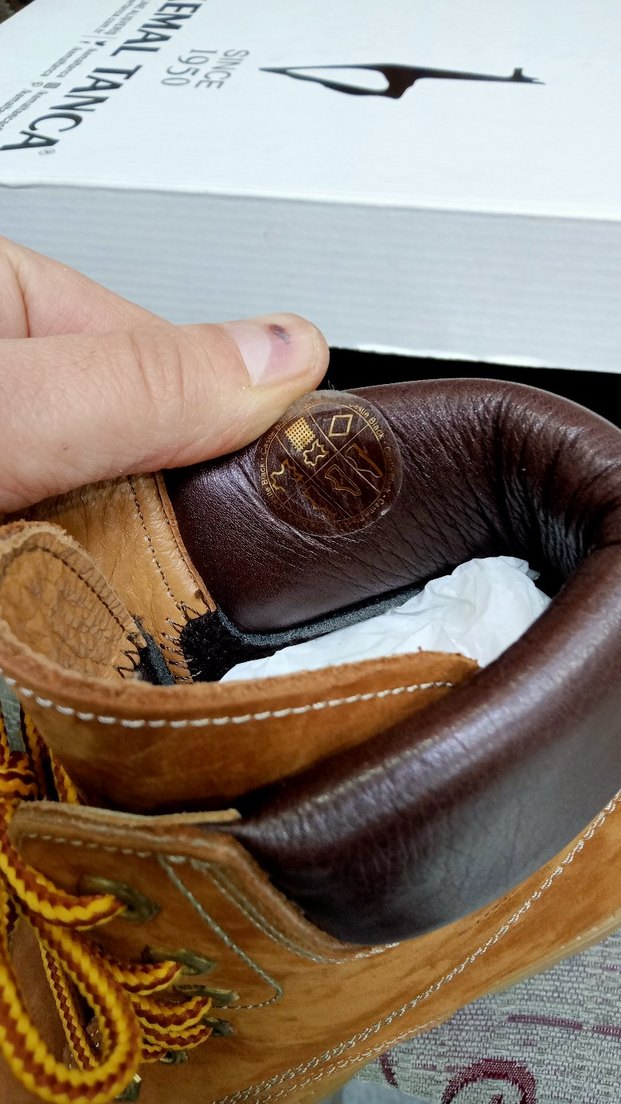 ORİJİNAL URUN CASTLE BLACK MARKA SIFIR BOT - Görsel 5