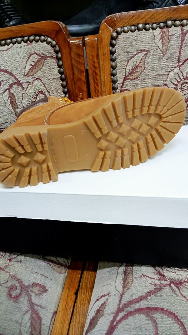 ORİJİNAL URUN CASTLE BLACK MARKA SIFIR BOT - Görsel 3