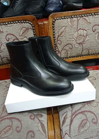 HAKİKİ DERİ SIFIR BOT - Görsel 2