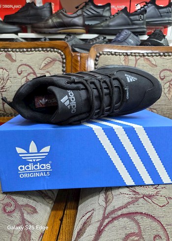 Adidas Siyah Bağcıklı Erkek Spor Ayakkabı - Görsel 3