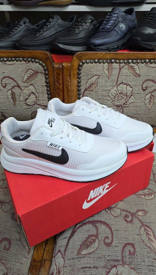 Nike Beyaz Erkek Spor Ayakkabısı - Görsel 2