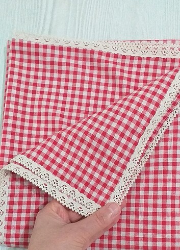 Tasarımcı Piknik yada masa örtüsü.