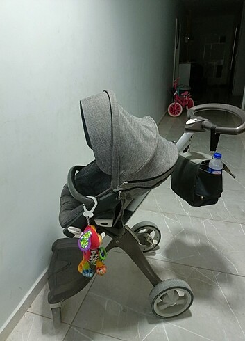 Diğer Stokke bebek arabasi