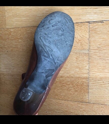37 Beden Nine West deri topuklu bot