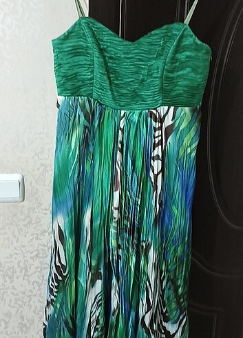 Yeşil abiye