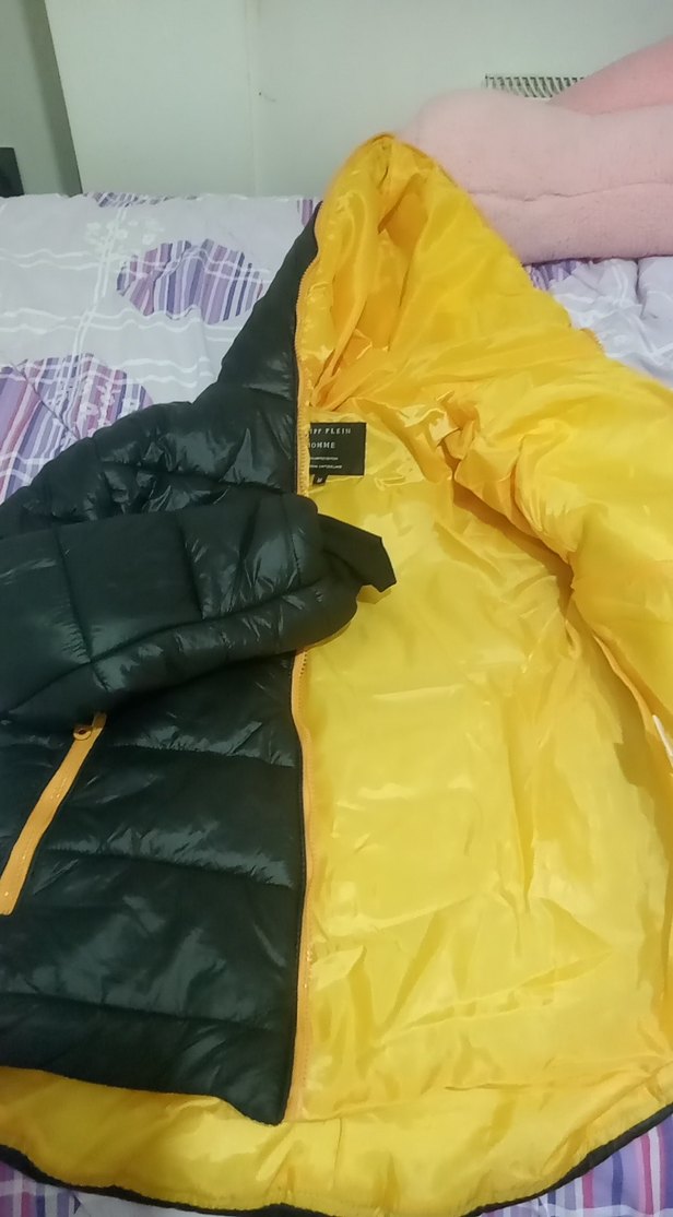 Siyah Kapüşonlu Kadın Kışlık Mont - Görsel 4