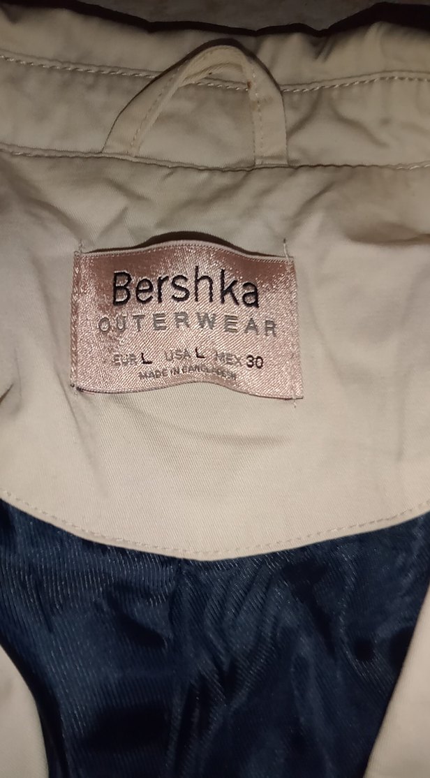 Düğmeli Beyaz Midi Kadın Trençkot - Görsel 4