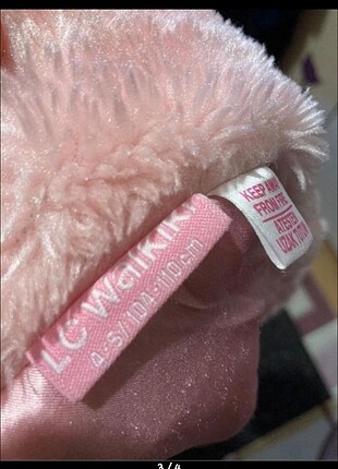 Pembe tüylü yelek 