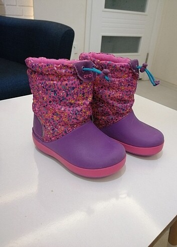 Crocs kız çocuğu botu