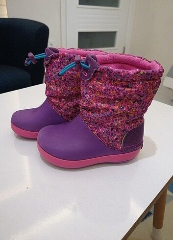 Crocs Crocs kız çocuğu botu