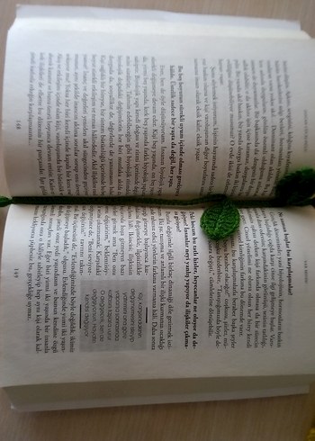  El Yapımı Bohem Çiçek Kitap Ayracı