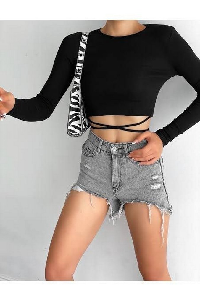 Siyah yuvarlak Yaka Bağcıklı Crop Top - Görsel 2