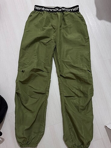 Paraşüt kumaş pantalon