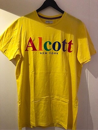 Alcott M sarı t shirt