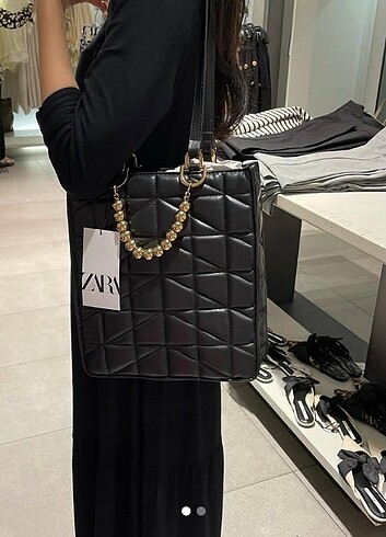 Zara Kol Çantası