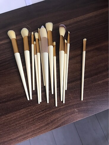  Beden Renk Makyaj fırçası