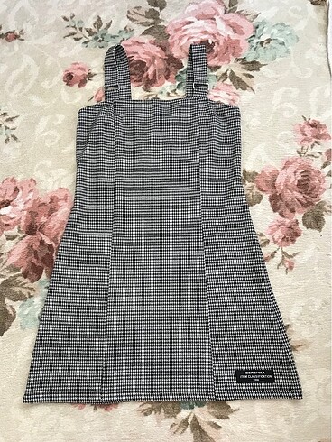 Bershka elbise