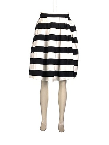Bershka Midi Etek %70 İndirimli.