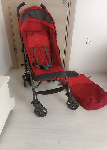 Chicco liteway Kırmızı Bebek Arabası ve Ayak Örtüsü - Görsel 4