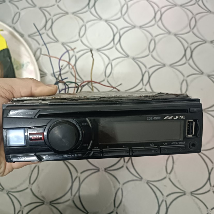 orjinal alpine USB.aux.cd 4 amfi çıkışlı oto teyp - Görsel 2