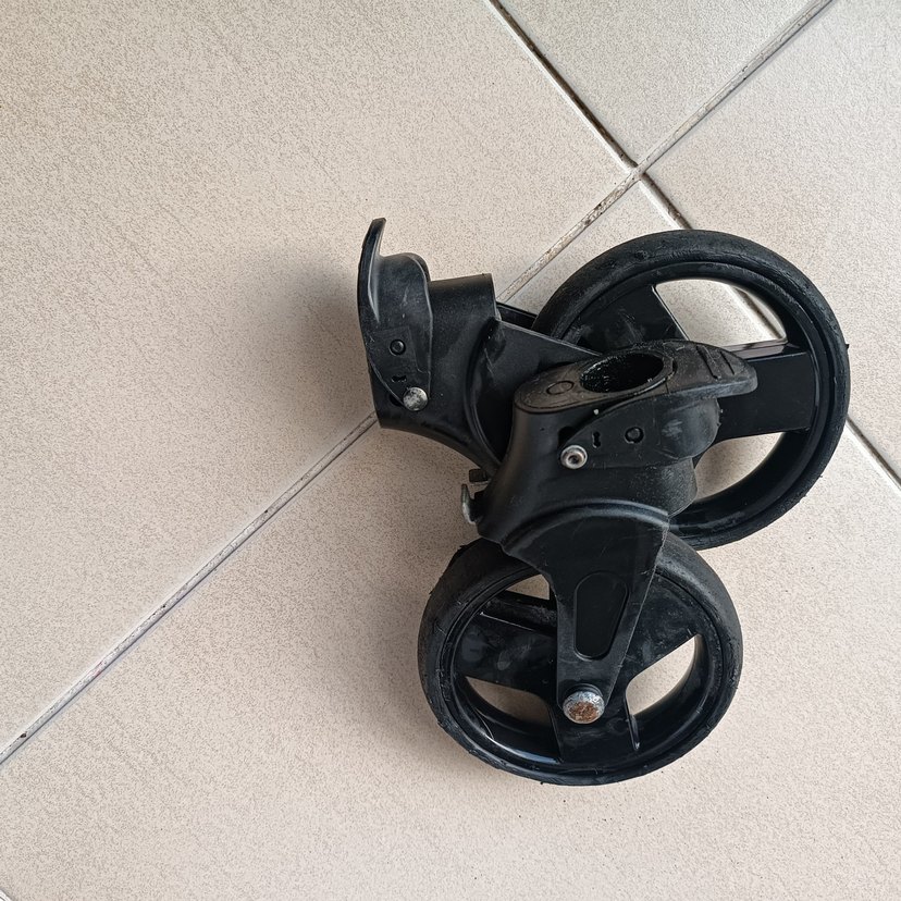 Chicco liteway plus bebek arabası tekerleği - Görsel 2