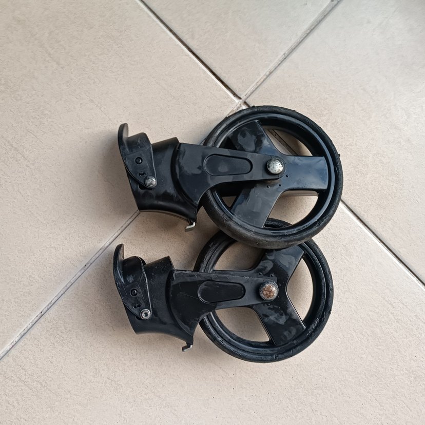 Chicco liteway plus bebek arabası tekerleği - Görsel 3