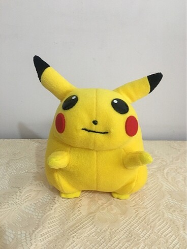 Pokemon peluş oyuncak