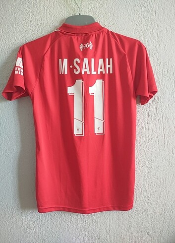 Diğer Liverpool Forma 