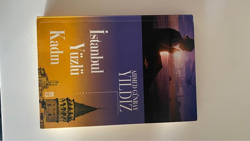 İstanbul yüzlü kadın
