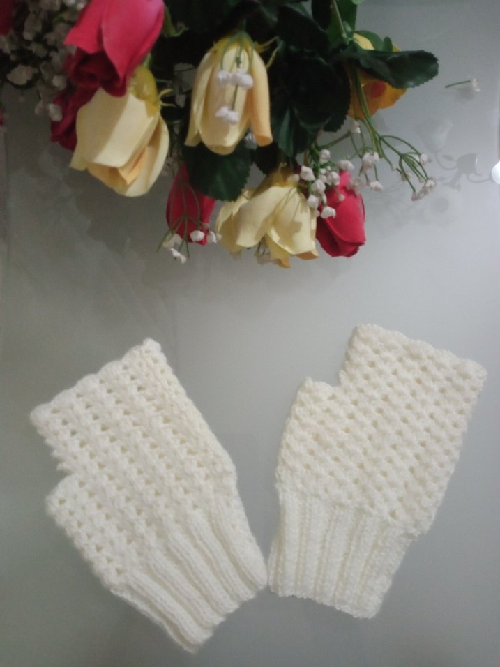 Beyaz Örgü Kadın Eldiven - Görsel 5