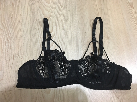 m Beden siyah Renk SİYAH BRALETTE