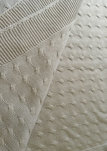 Bej Örgü Çocuk Battaniyesi büyük boy
çok güzel ve kullanışlı - Görsel 4