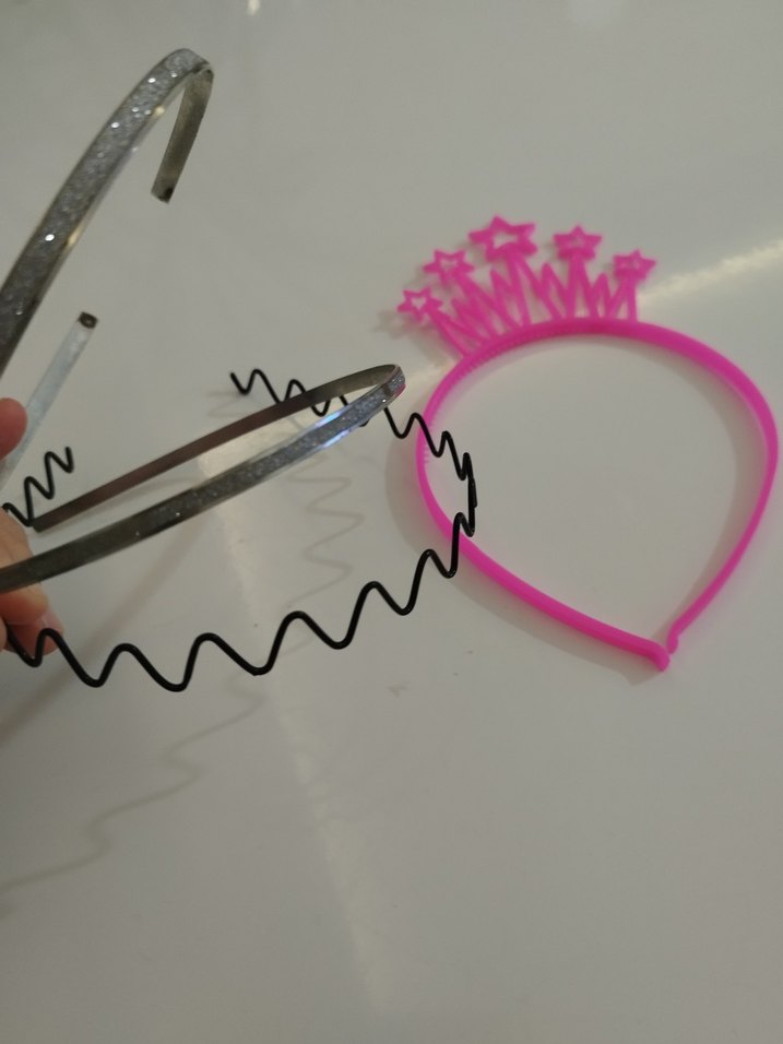 4 tane 60 lira Renkli Punk Tarzı Elastik Saç Aksesuarları - Görsel 2